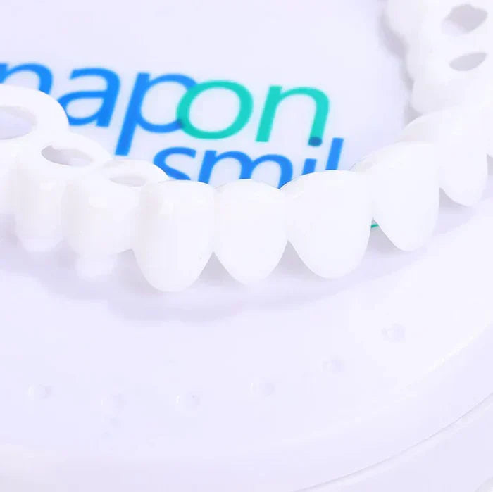 SMILEPRO 🦷 - CARILLAS DENTALES AJUSTABLES DE RESINA + ESTUCHE REGALO - ¡ÚLTIMAS UNIDADES!